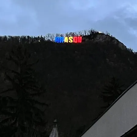 2 Bedroom Oldtown Mountain View With Private Terrace And High Ceilings * Braşov