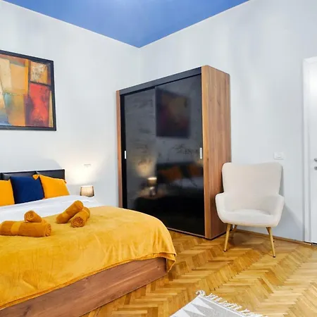 2 Bedroom Oldtown Mountain View With Private Terrace And High Ceilings Lejlighed *