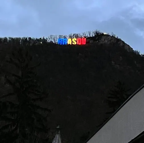 2 Bedroom Oldtown Mountain View With Private Terrace And High Ceilings * Brasov